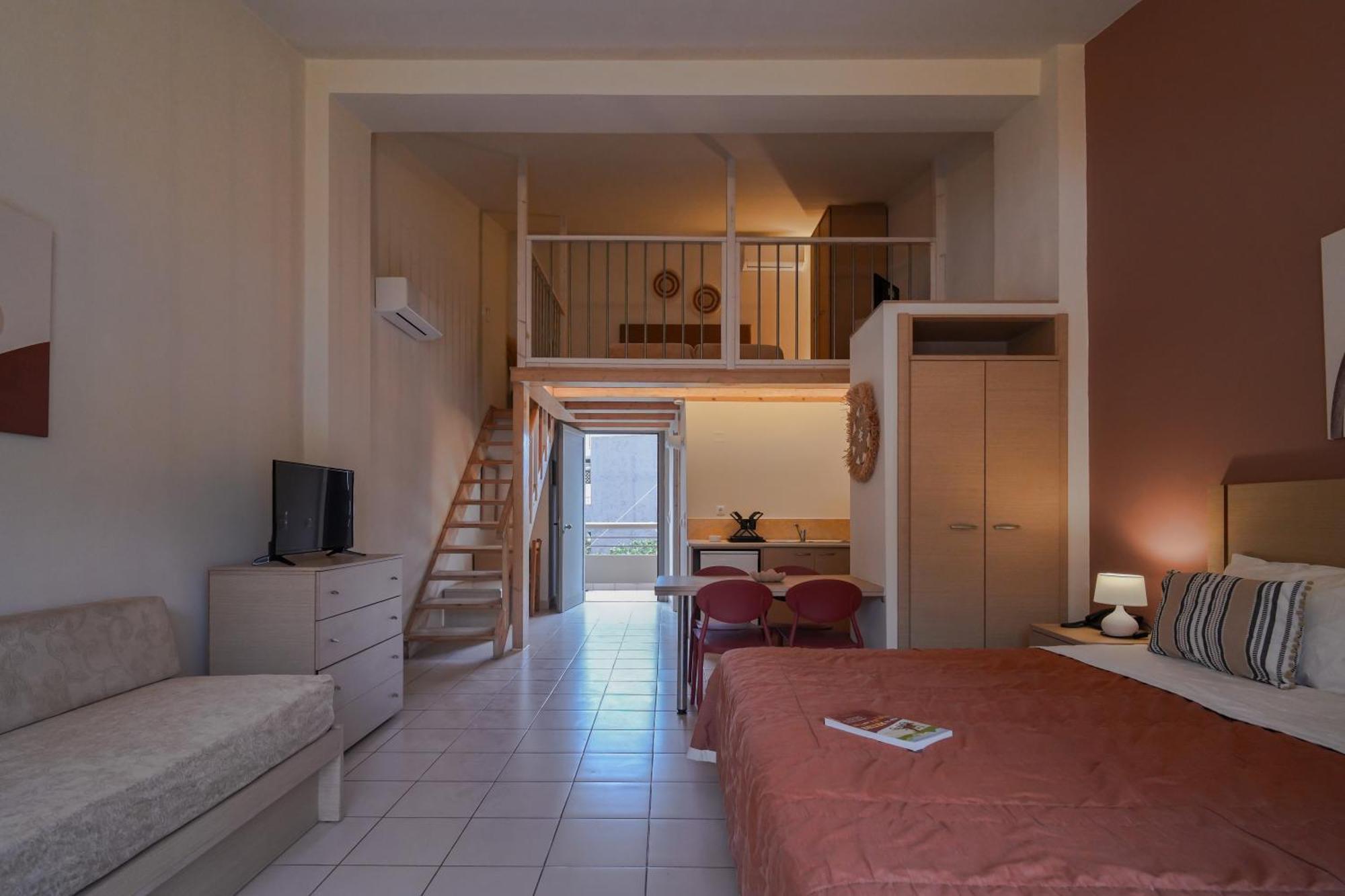 Anatoli Apartments Agia Pelagia  Exterior photo