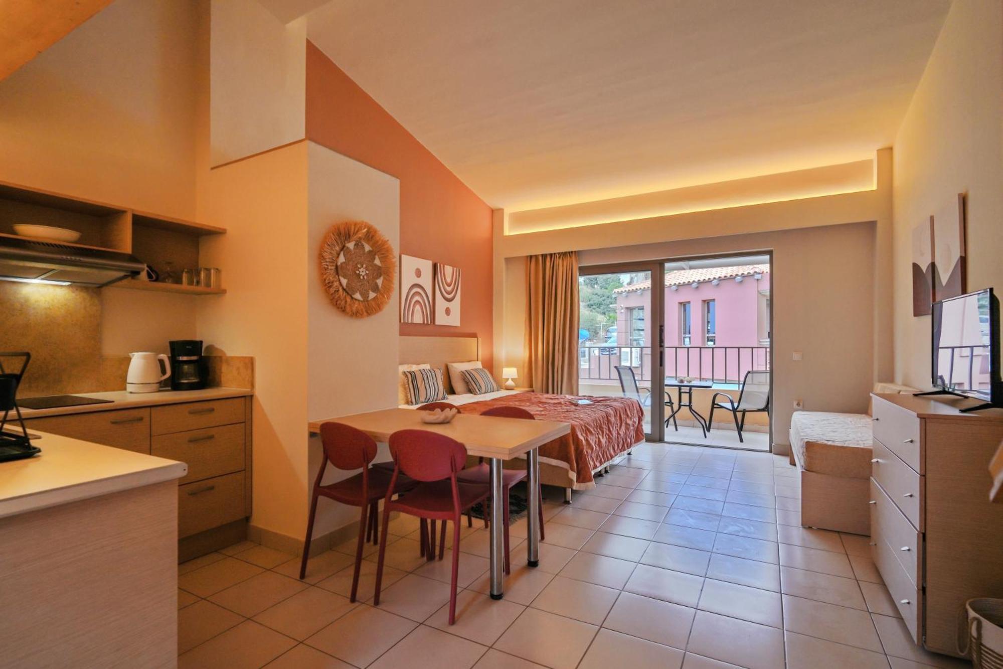 Anatoli Apartments Agia Pelagia  Exterior photo